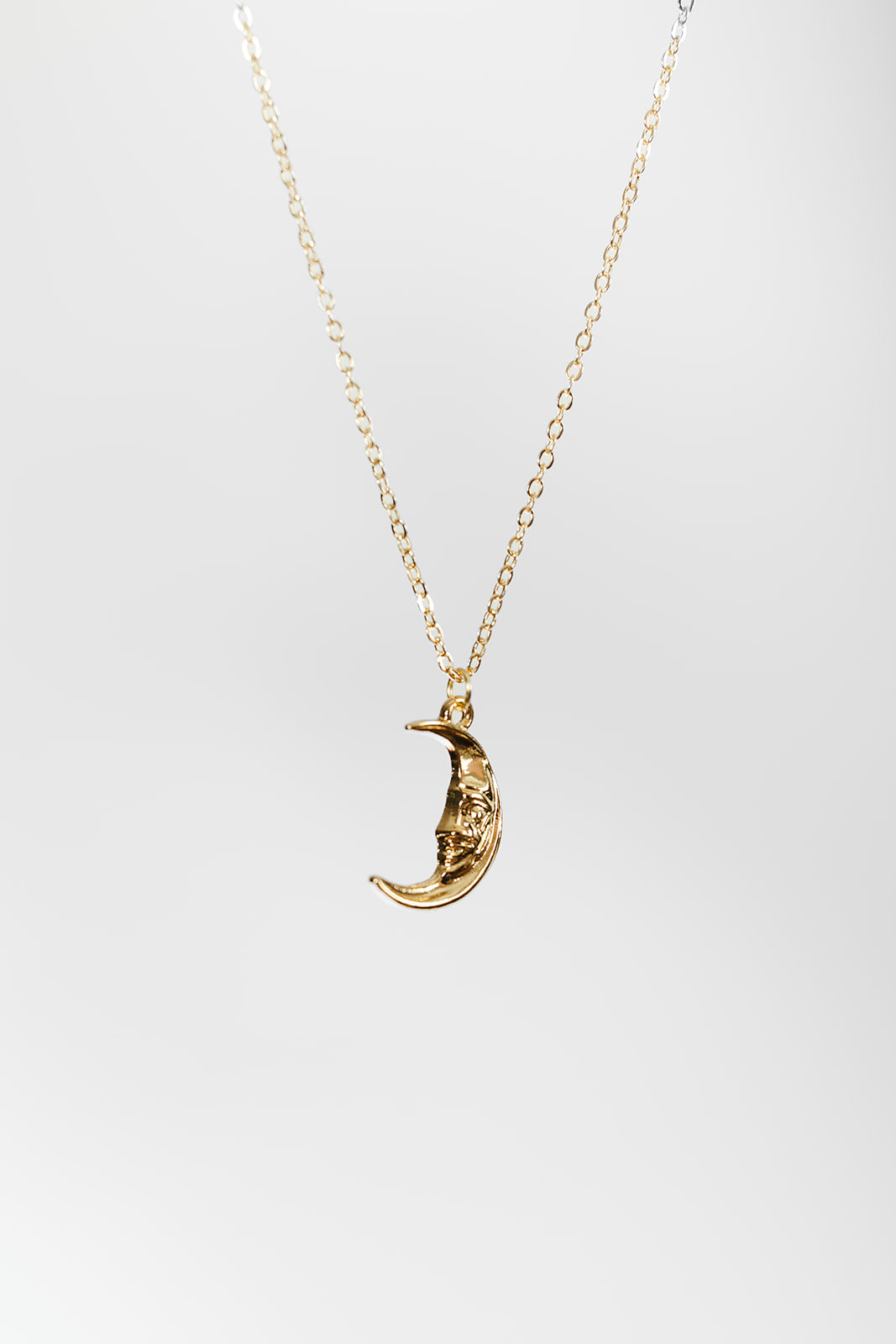 Simple Vintage Crescent Necklace