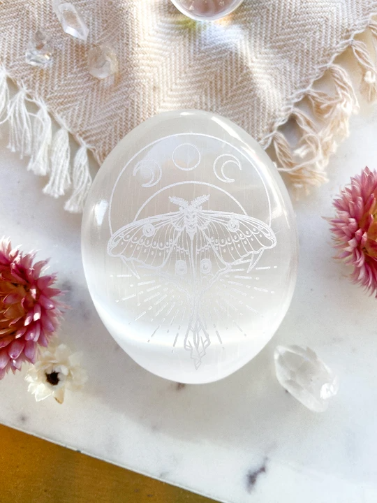 Selenite Palmstone - Luna Moth
