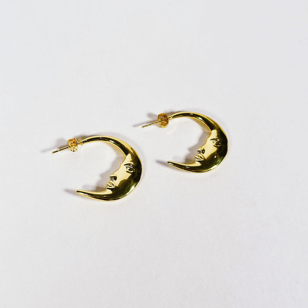 La Luna Hoops