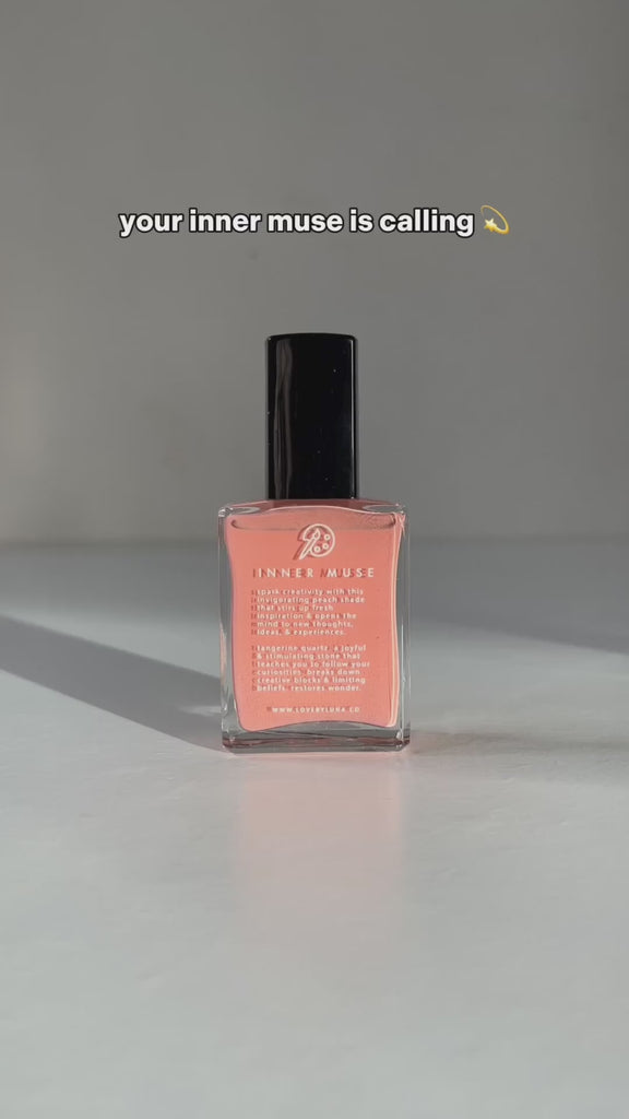 Video provided by Shopify App SwipeUp