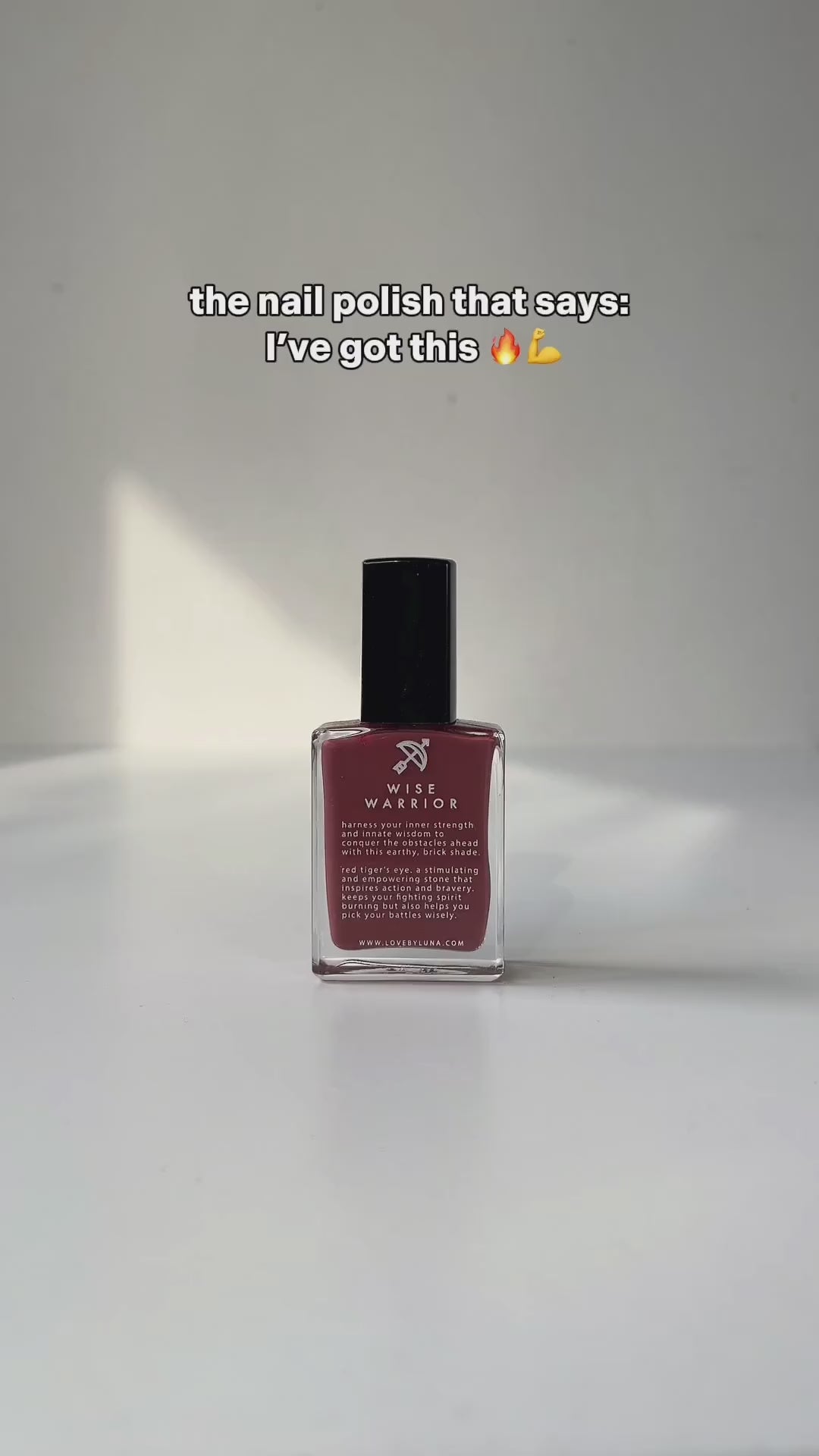 Video provided by Shopify App SwipeUp