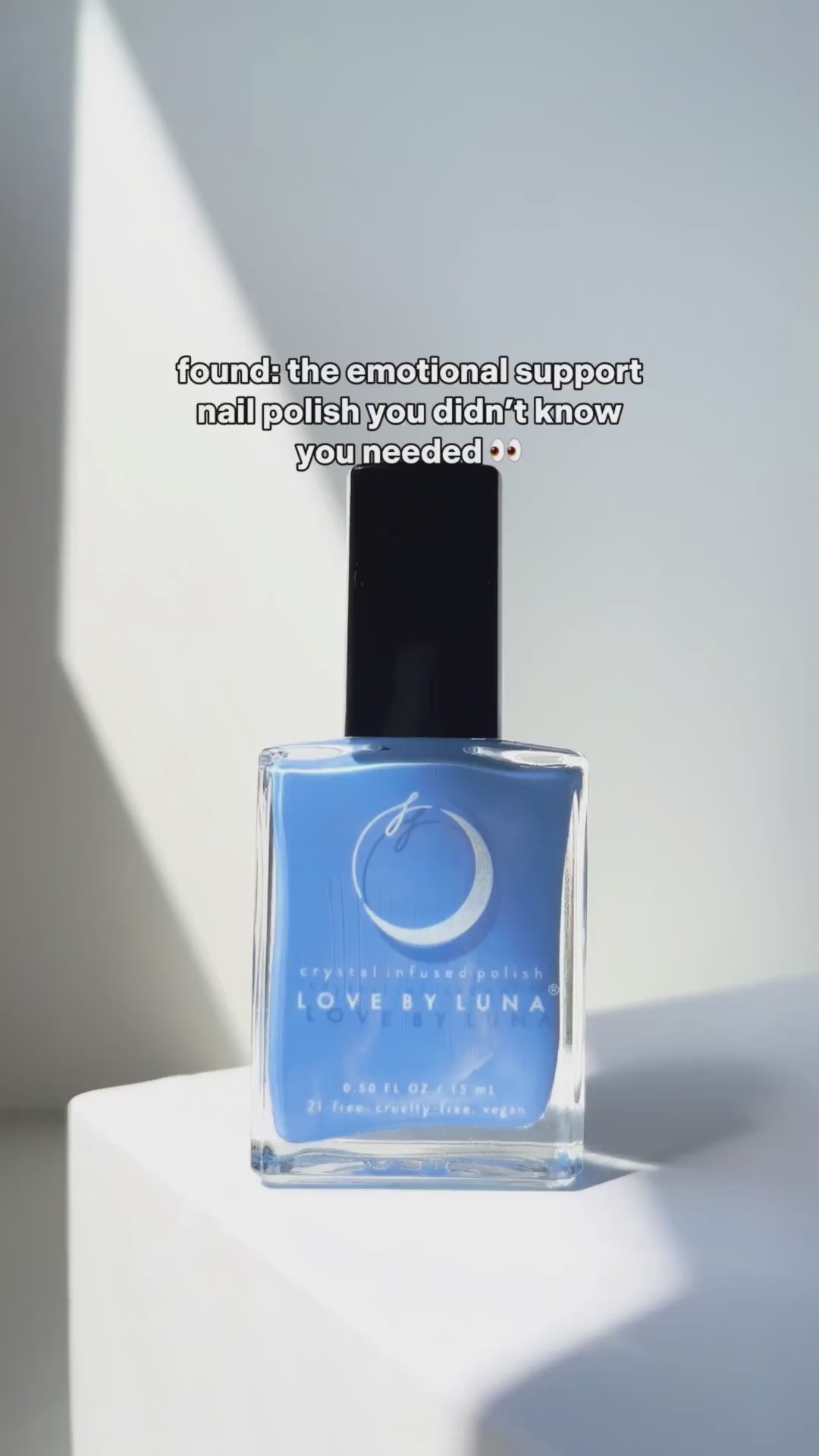 Video provided by Shopify App SwipeUp